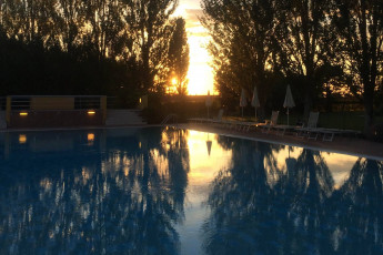 adriabella dune agriturismo esterni piscina 09 1800x1200