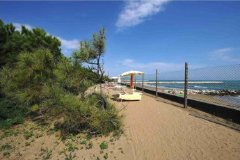 adriabella spighe esterni spiaggia privata dune 01 1800x1200