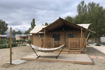 adriabella dune agriturismo glamping luxury tent 03 esterni 1800x1200
